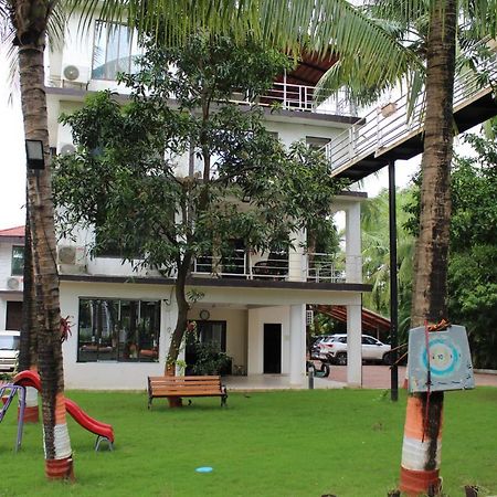 Ambhai Farmhouse Hotel Wada Ngoại thất bức ảnh